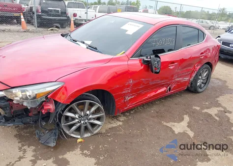 2018 Mazda Mazda3 Touring из США, поврежденный, VIN 3MZBN1V36JM169342